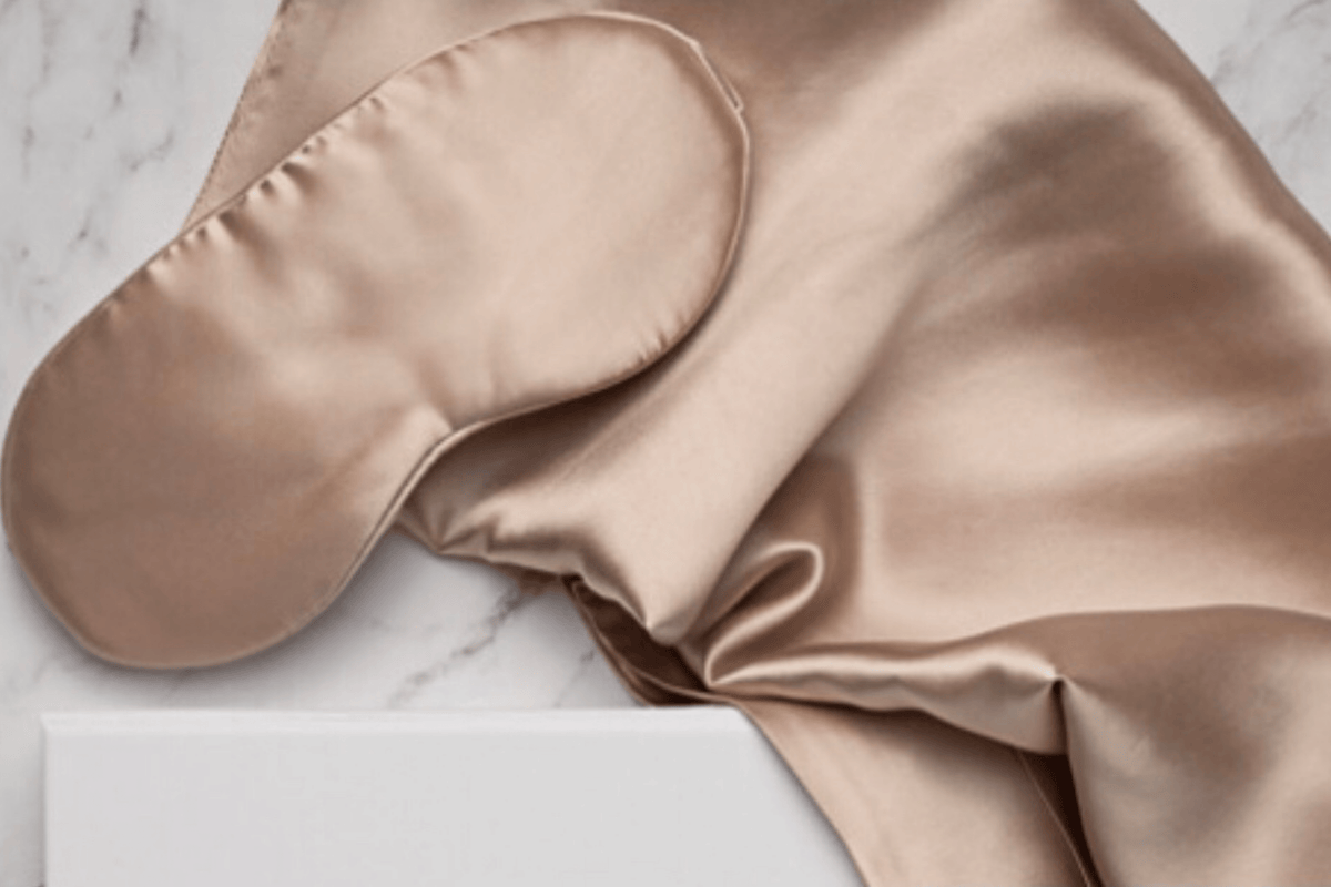 Sleep Mask Morning Glamour Satin Pillowcase CHAMPAGNE HYALURONIC
